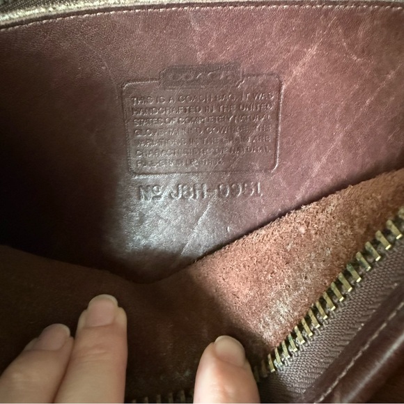 Vintage Coach Patricia's Legacy Bag in dark brown leather Crossbody Style 9951 - Picture 7 of 7